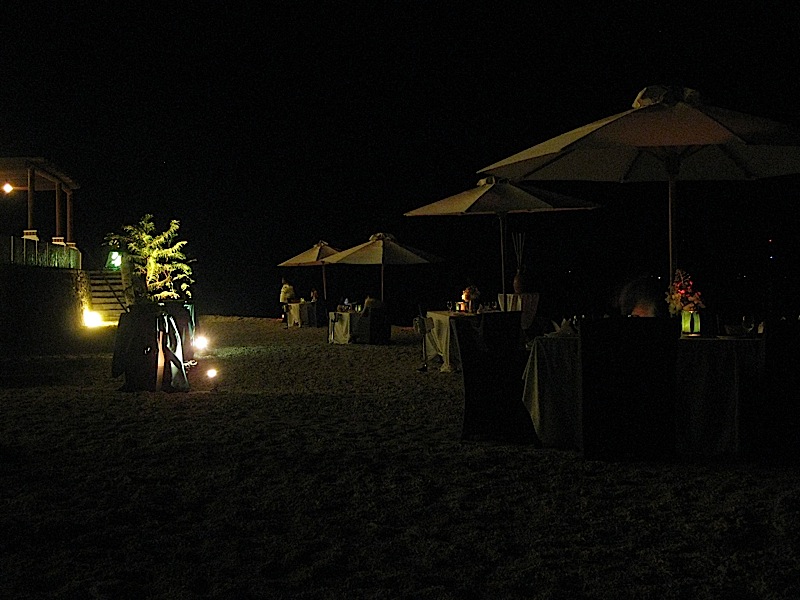 dinner on the beach at Bellarocca Island Resort