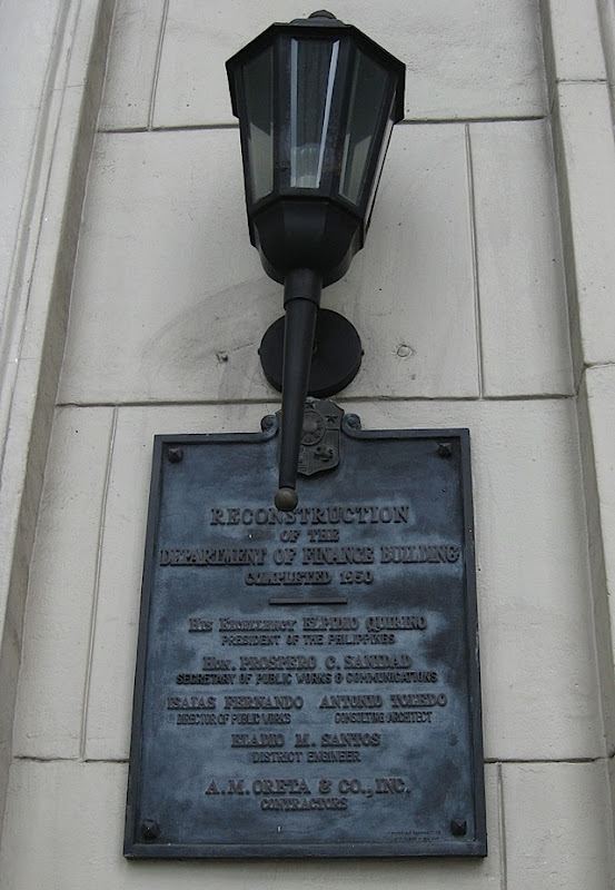 plaque under a lamp of the Museum of the Filipino People