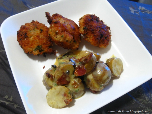 [fish and shrimp cakes with potato salad with yellow dressing, by 240 baon[7].jpg]