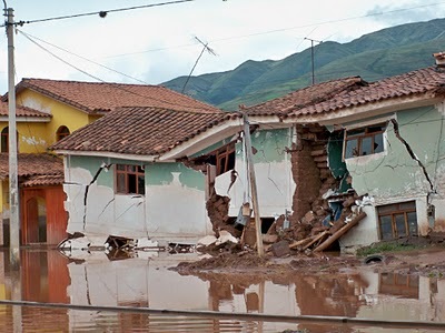 [cusco floods[4].jpg]