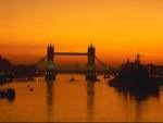 [london sunrise[5].jpg]
