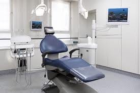 [dentists chair[4].jpg]