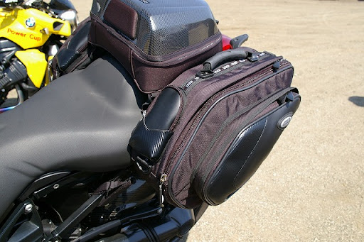 バイエルンの鐵馬 BMW K1200R: GIVI T431 SaddleBag