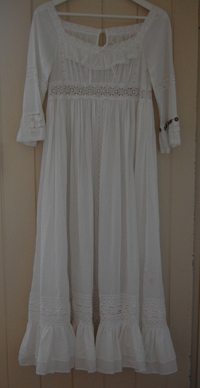 [WHITE BERRY DRESS2[4].jpg]