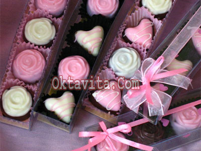 Kado Untuk Valentine – Oktavita.Com