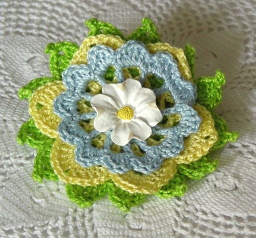 [jnoriginals spring graden crochet thread flower brooch[2].jpg]