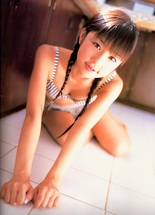 Yuko Ogura, 小倉優子 yuko062.jpg