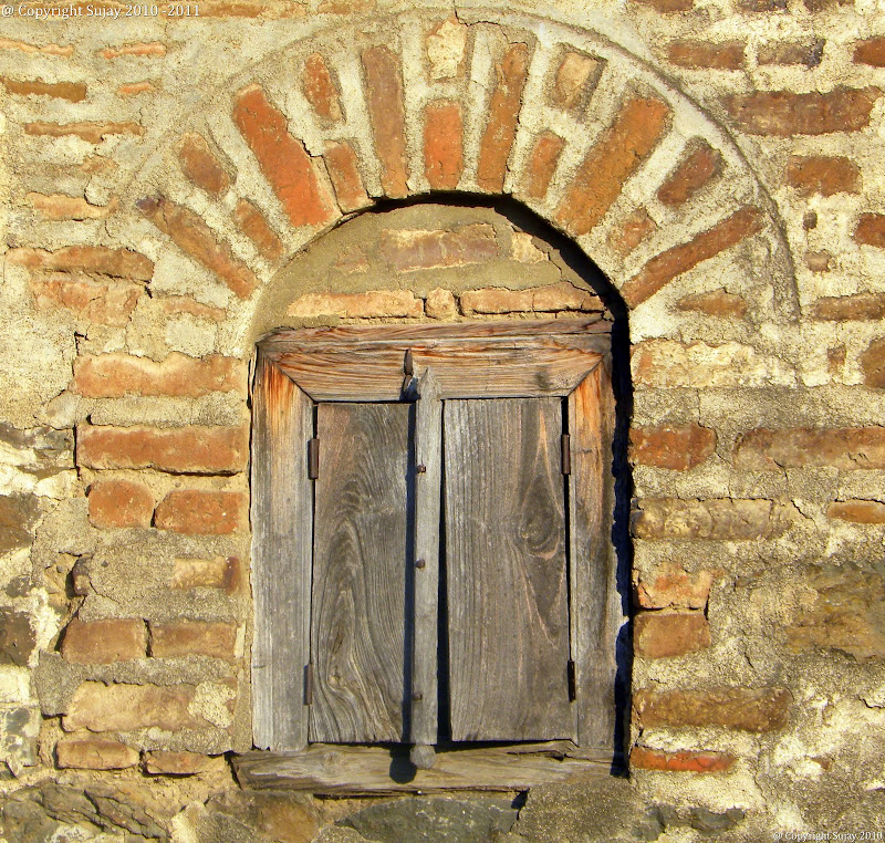 old windows photography