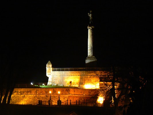 Imagini Serbia: Monumentul Victoriei Kalemegdan Belgrad