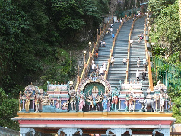 Obiective turistice Malaezia: KL templu hindus Batu Caves