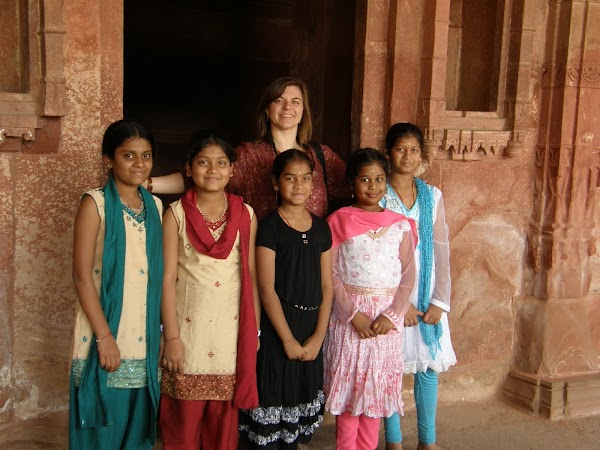 Obiective turistice India: la pozat in Agra