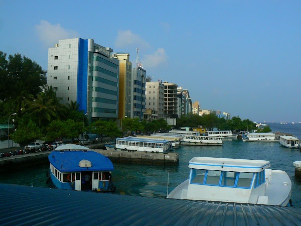 Imagini Maldive: front view.JPG