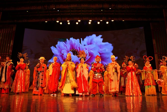 Atractii turistice China: spectacol dinastia Tang, Xian