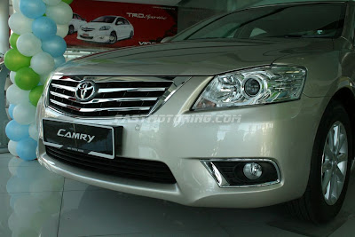 2009 Toyota Camry Facelift - Malaysia
