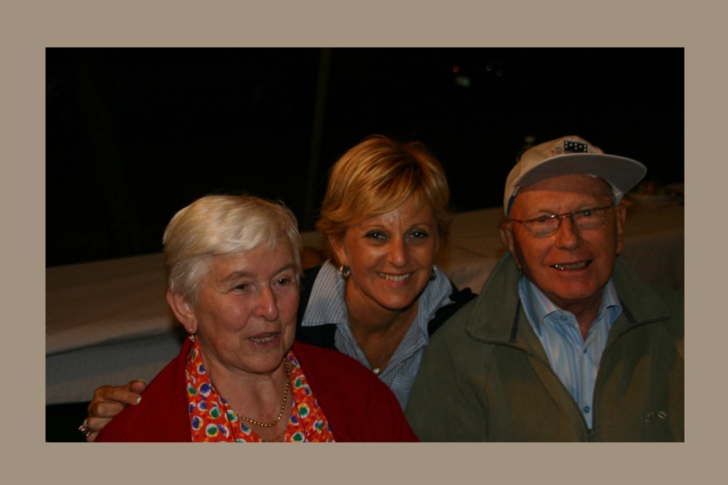 [2010 Soirée Marlène Mourier chez Guiral 4 septembre 2010 (84)[3].jpg]