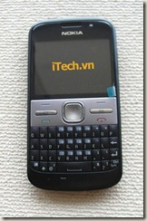 Leaked pictures of Nokia Mystic shows that it is based on Nokia E71 and Nokia E72 phones