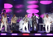 wisin-yandel-akon-aventura-billboard (6)