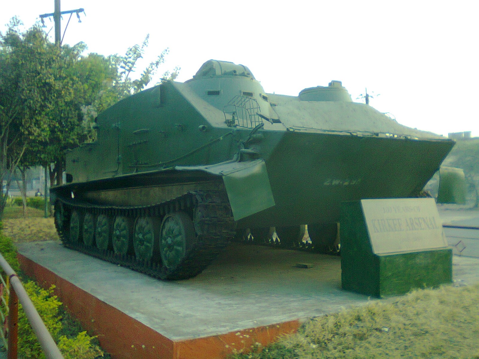 [20110313-Indian-Army-FRT-62-Topas-Ar[2].jpg]