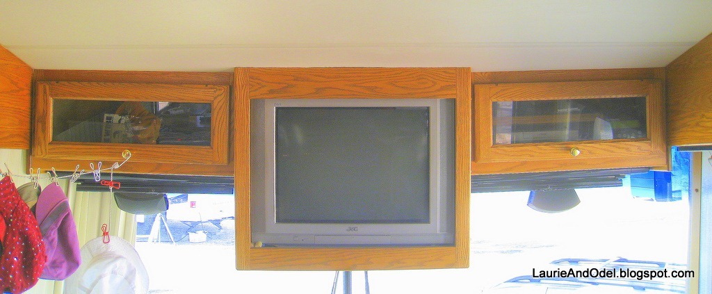 [Old TV[4][4].jpg]