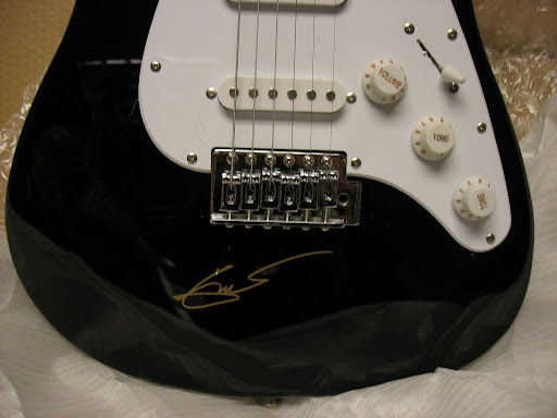  jimi hendrix signed guitar