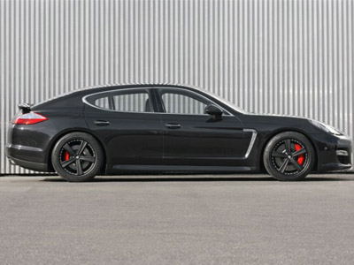 Gemballa has equipped Porsche Panamera with new wheels