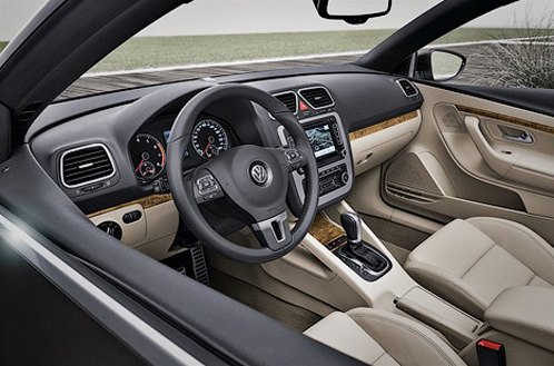 VW Eos, Interior