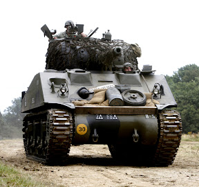 SHERMAN_M4_ACTION.jpg