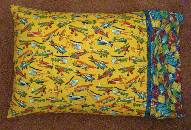 [0710 Emilio's Pillow[2].jpg]