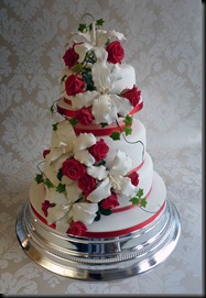 3-tier-lillie-and-roses-in-red