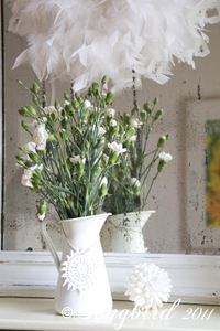 [White Flowers 1 [3].jpg]