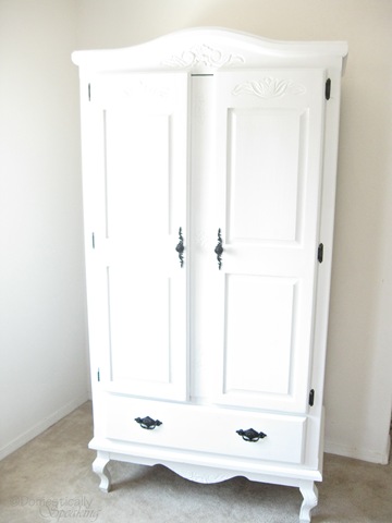 [armoire 12[4].jpg]