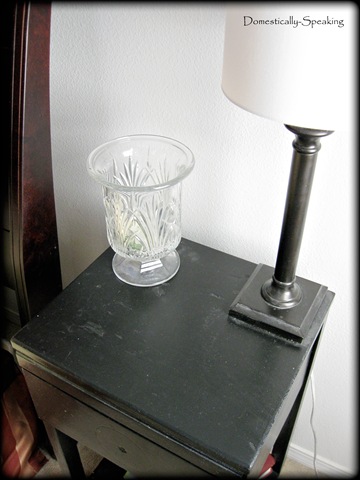 [top of night stand[3].jpg]