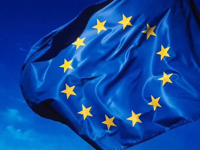[bandera_union_europea[4].jpg]