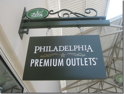 Shoptastic Day at The Philadelphia Premium Outlets! | And Her Little Dog Too