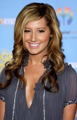 Ashley Tisdale curly hairstyles ideas for long hair
