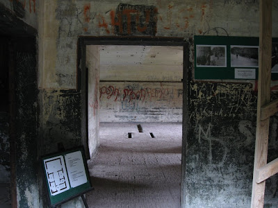 Fort Zachodni - wnętrze schronu dowodzenia