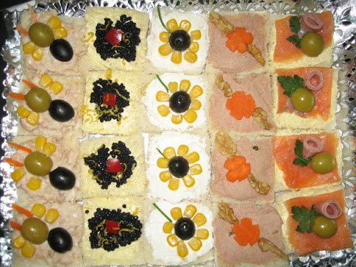 CANAPES VARIADOS NAVIDE?OS 