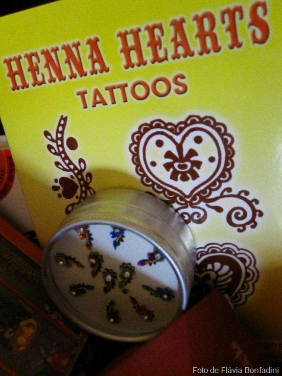 [henna_tattoo,_bindis,_incensos_(2)[1].jpg]