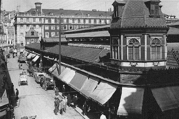 [Praça da Figueira 1949[3].jpg]