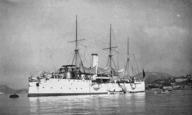 [1901 Cruzador Rainha D. Amélia[5].jpg]