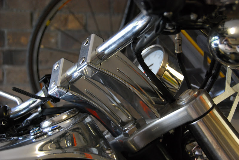 triumph speedmaster handlebar risers