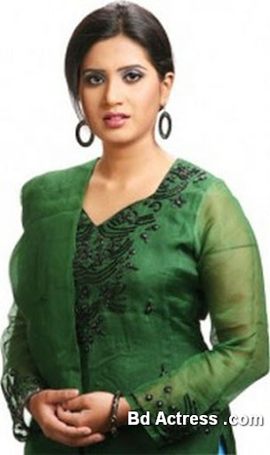 Bangladeshi Singer Nancy-02