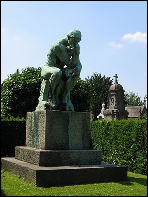 449px-Rodin_The_Thinker_Laeken_cemetery