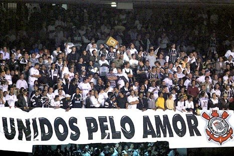 Corinthians-lutai-por-nos
