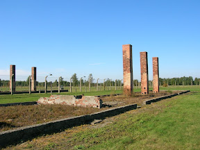 140 - Auschwitz II - Birkenau, cocina.JPG