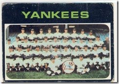 Topps 71 Yankees Team