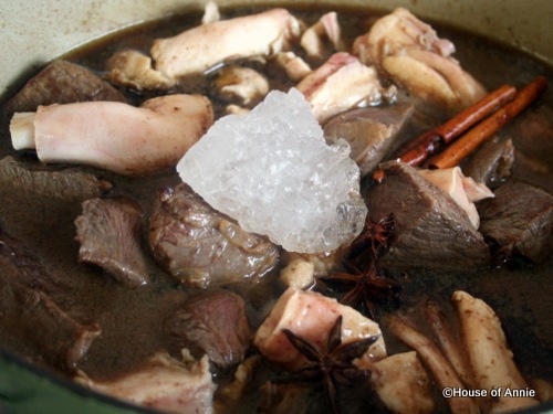 [rock sugar cinnamon star anise in beef stew[2].jpg]