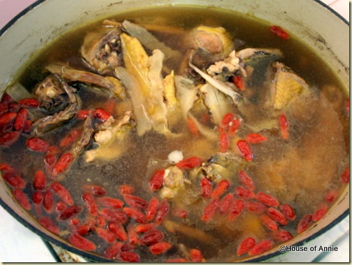 chicken herbal soup