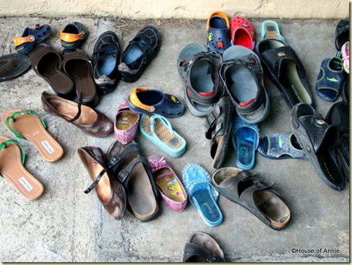 Hawaiian Etiquette: Leave Your Shoes Outside