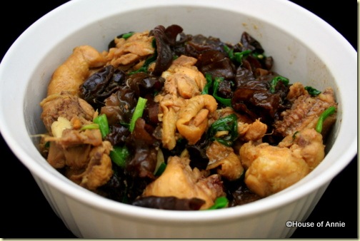 Chicken with Black Fungus